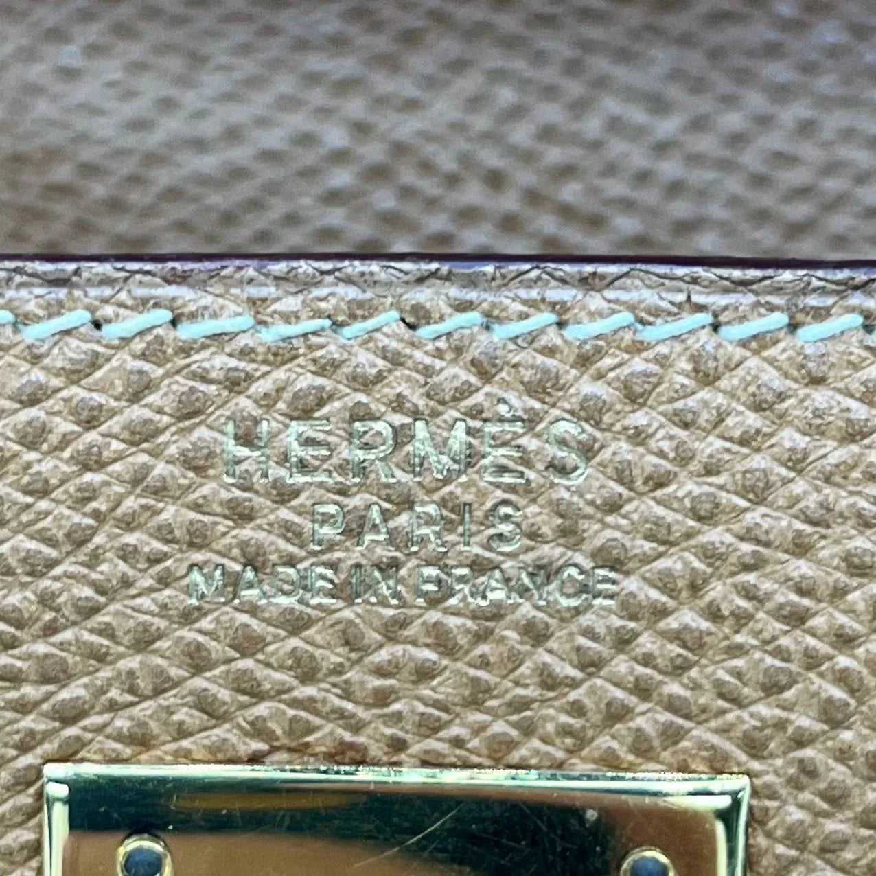 Hermès Kelly 32 Sellier Vintage Gold Epsom Leather Gold Hardware With Strap
