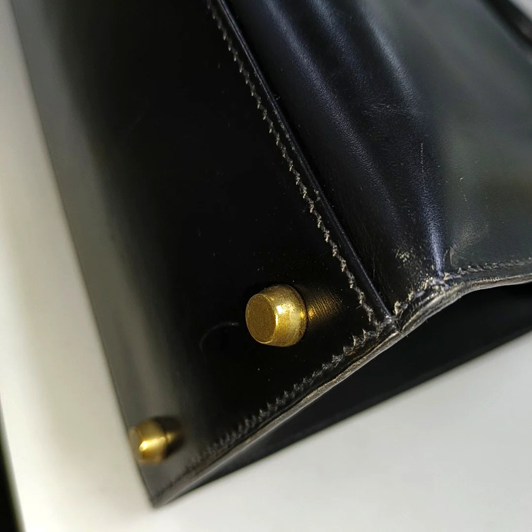 Hermès Kelly Sellier 32 Box Leather Preta com Ferragens Douradas