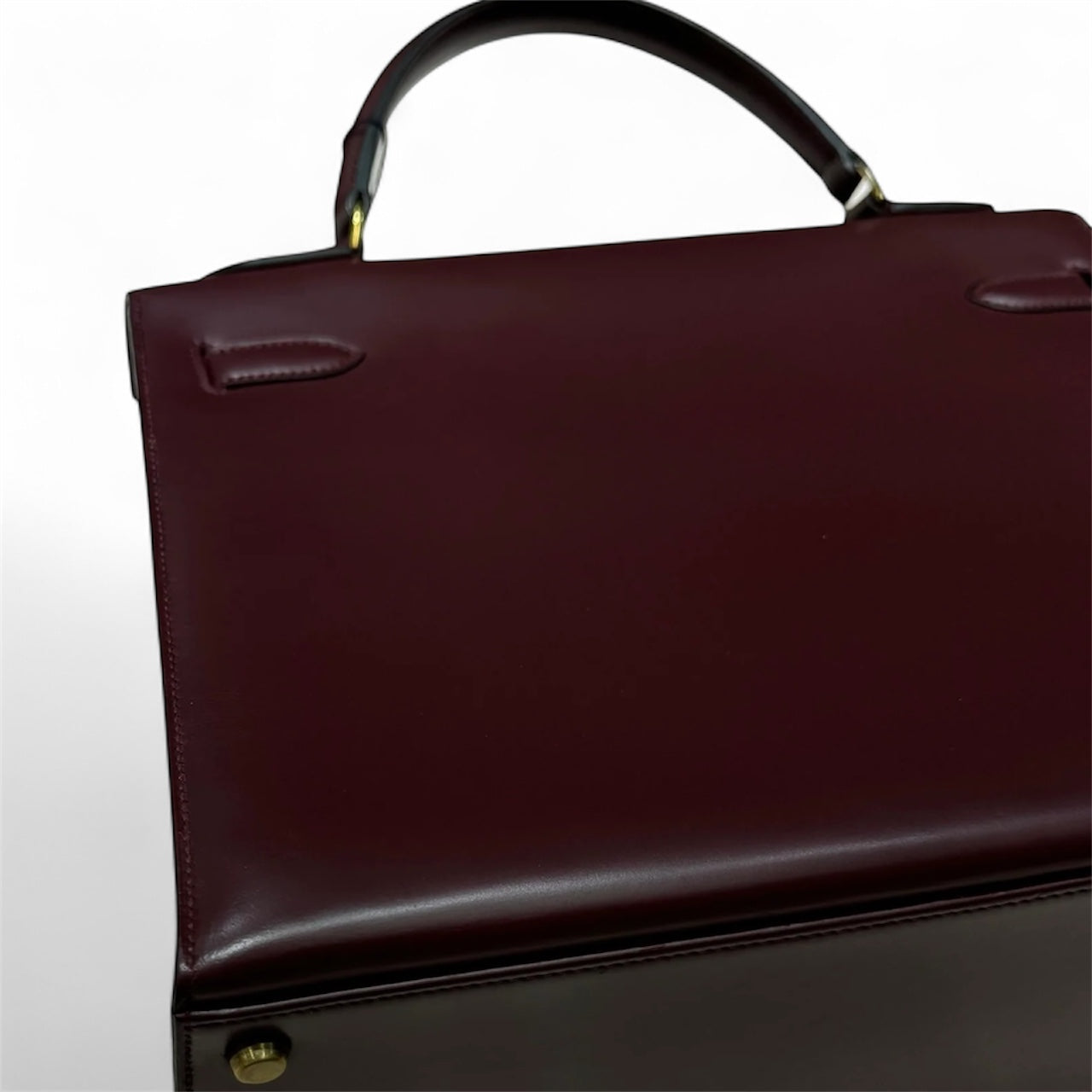 Hermès Kelly 32 Sellier Burgundy Box Leather Gold Hardware