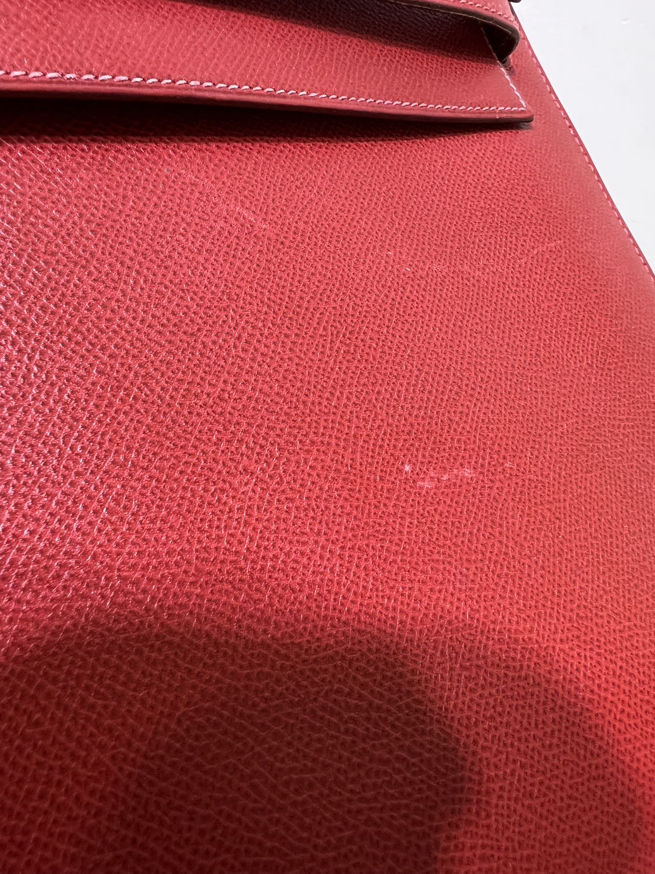 Hermès Kelly Sellier 32 Courchevel Rouge Vif com Ferragens Douradas