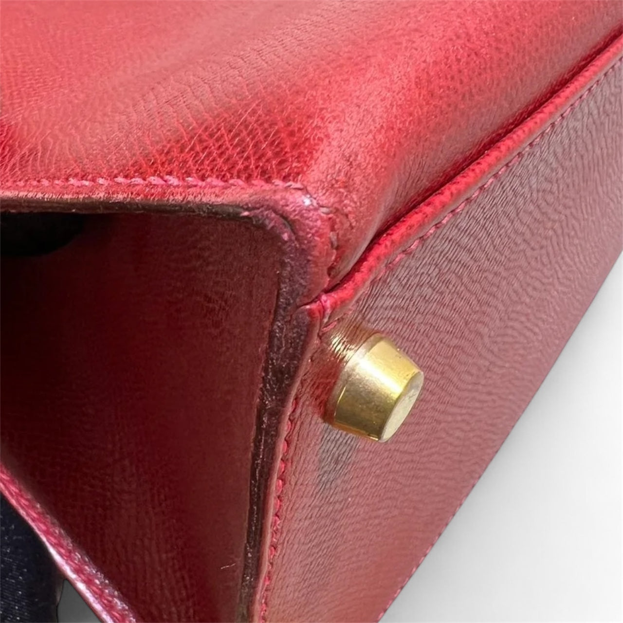 Hermès Kelly Sellier 32 Courchevel Rouge Vif com Ferragens Douradas