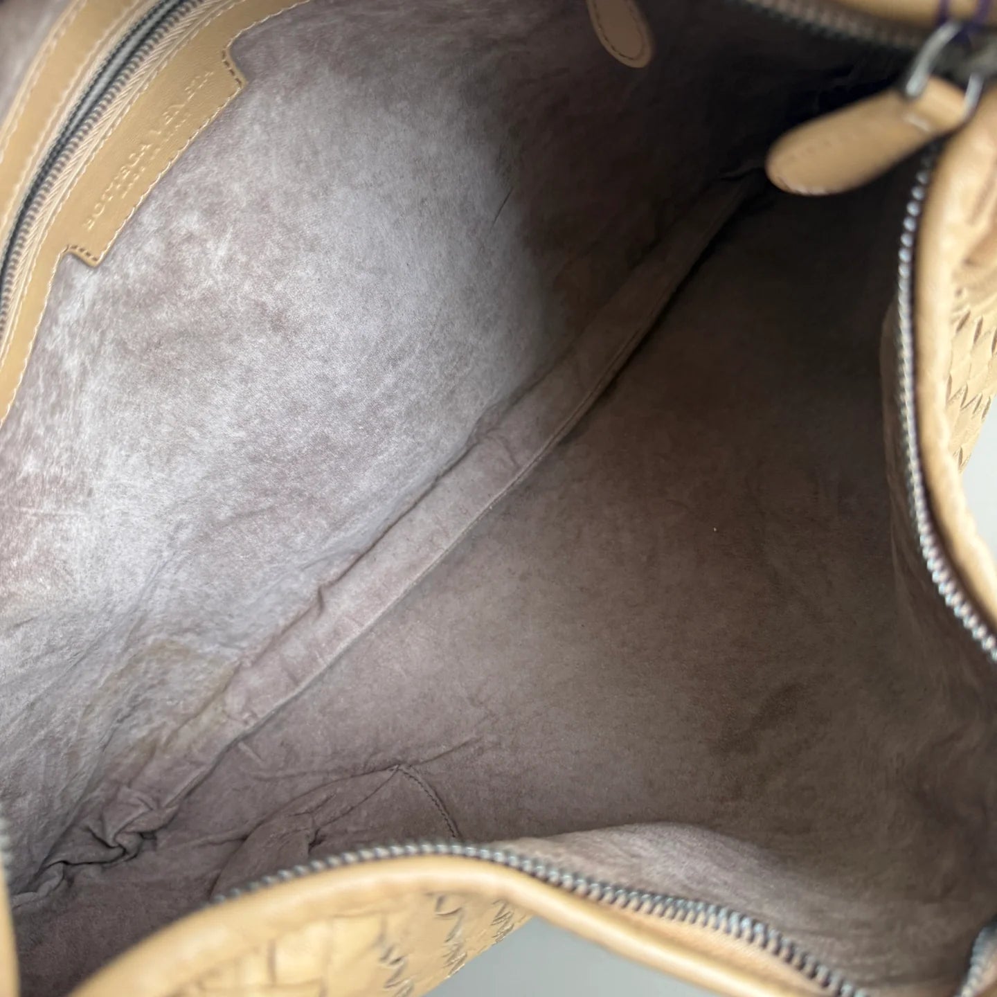 Bottega Veneta Hobo Light Camel Brown Intrecciato Leather Bag