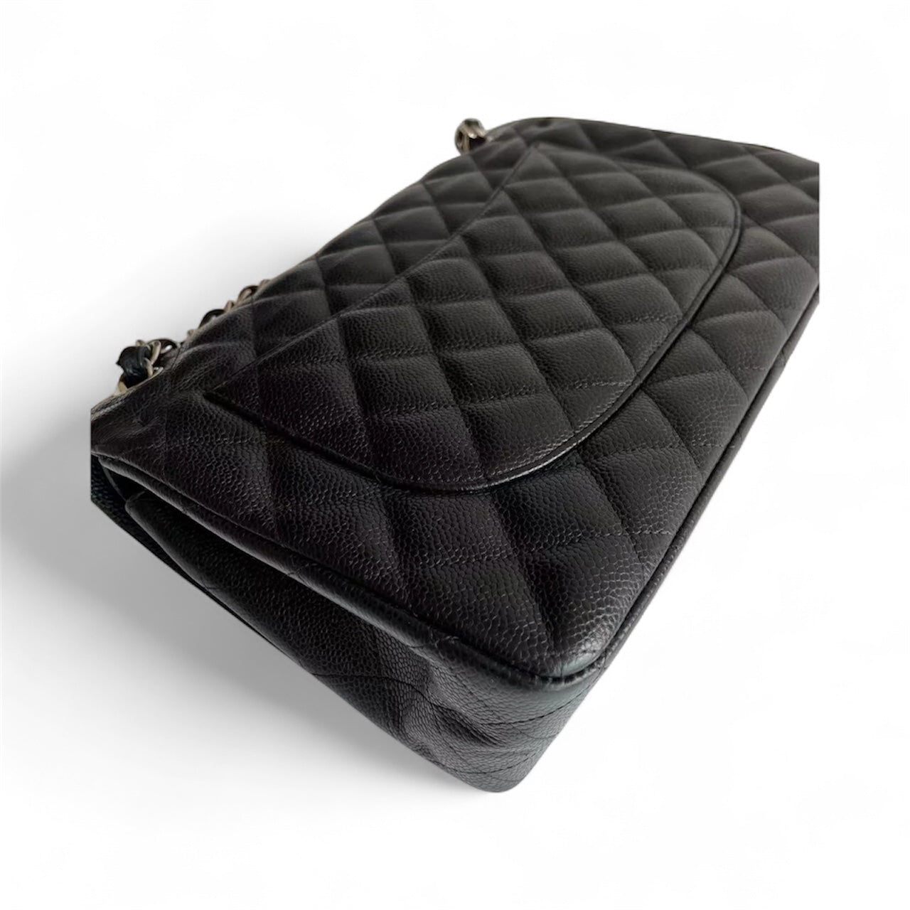 Bolsa Chanel Classic Flap Jumbo – Couro Caviar Preto