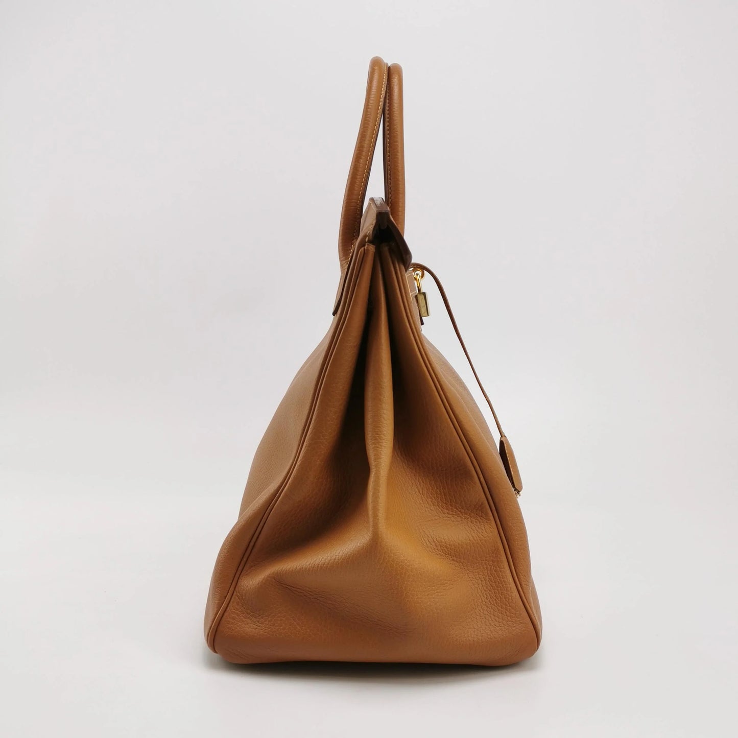 Hermès Birkin 40 Couro Clemence Gold com Ferragens Douradas
