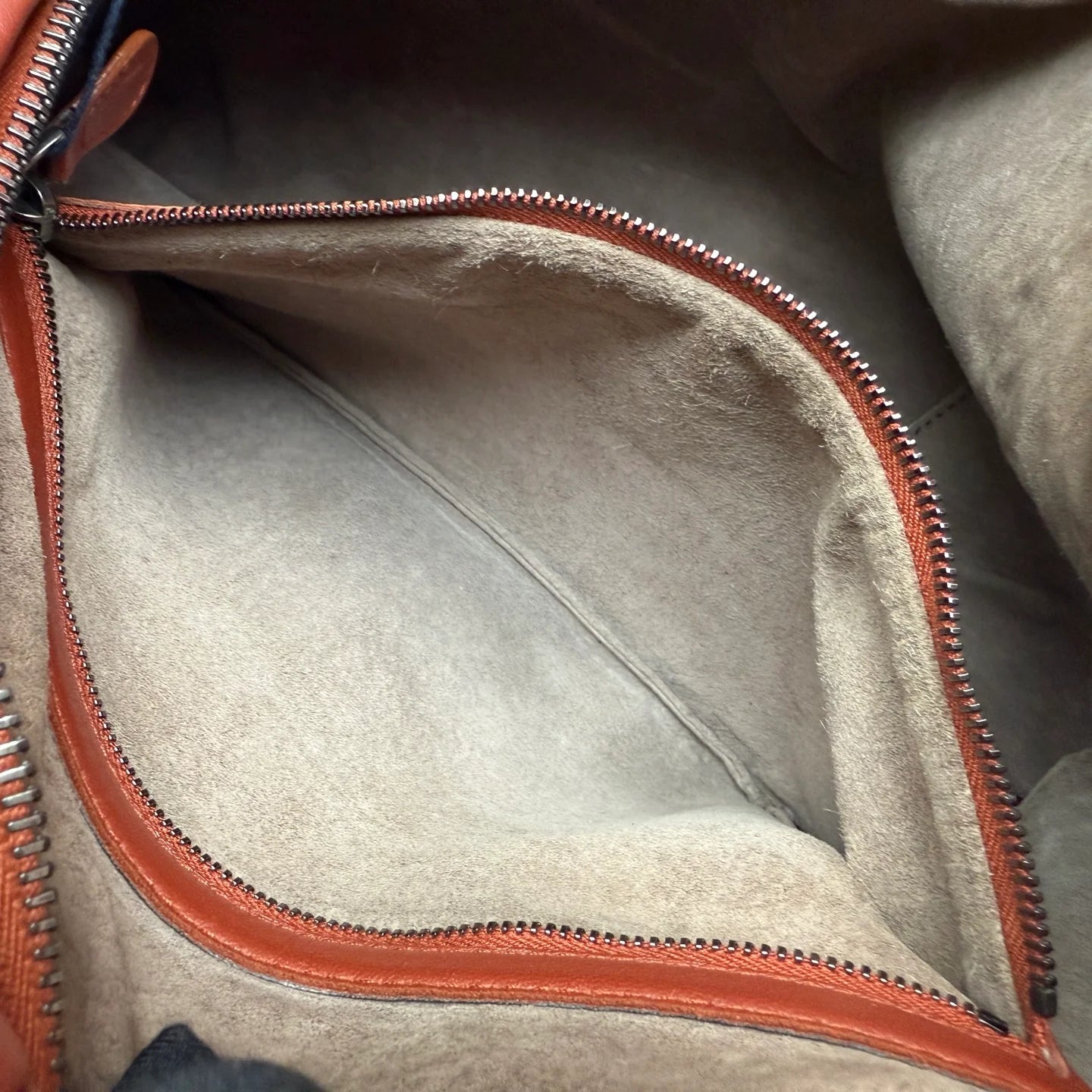 Bolsa Bottega Veneta Veneta Hobo Large-Couro Lambskin Burgundy