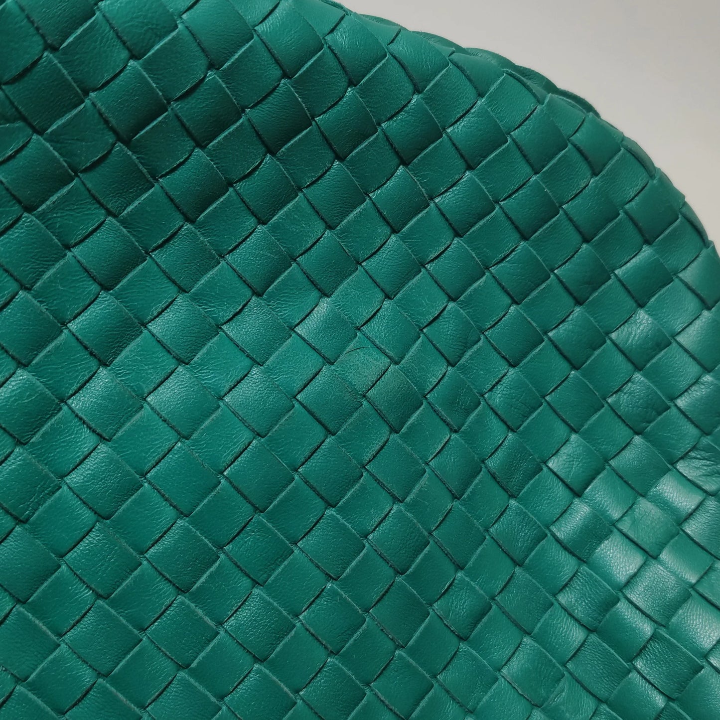 Bottega Veneta Veneta Hobo Grande Verde Teal – Couro de Cordeiro