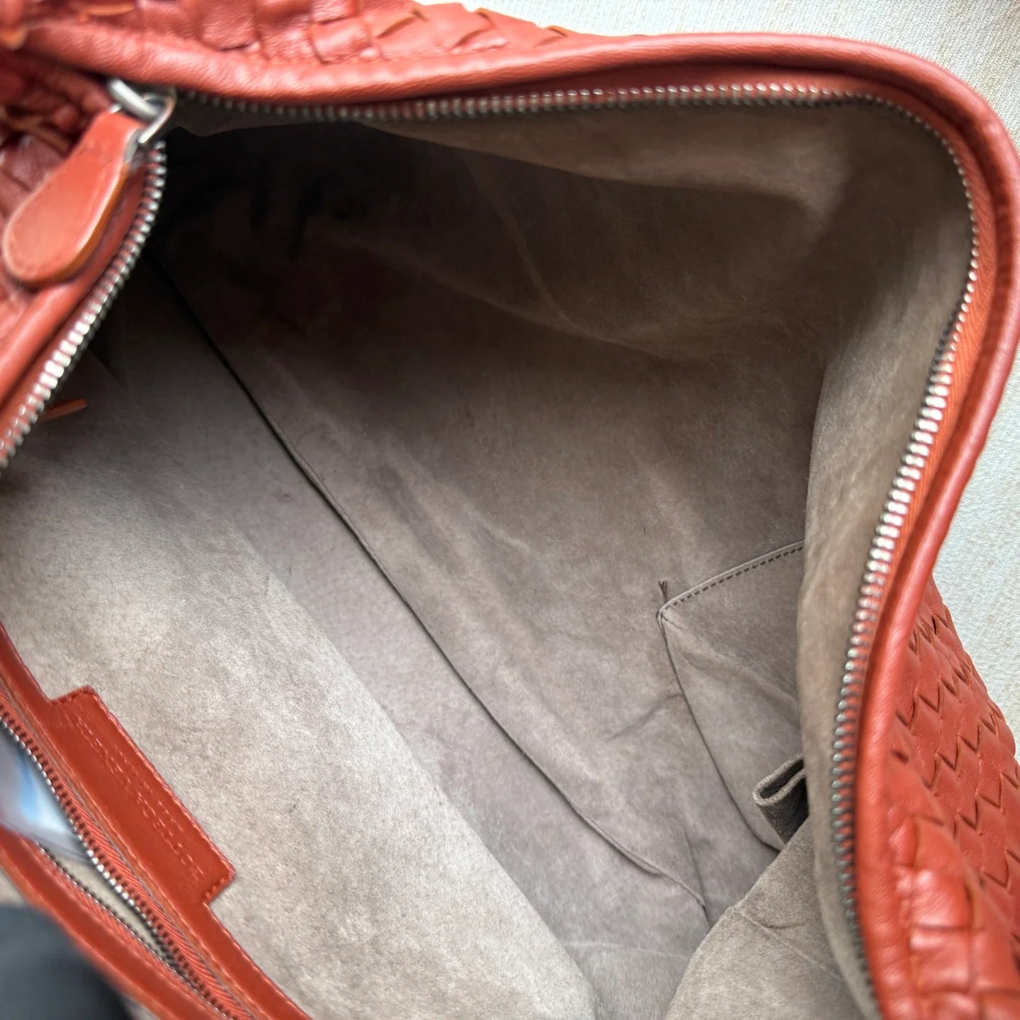 Bolsa Bottega Veneta Veneta Hobo Large-Couro Lambskin Burgundy